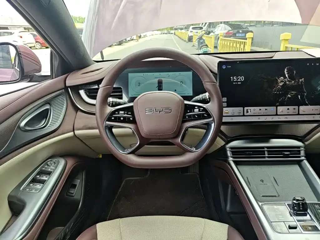BYD Seal — фото 7