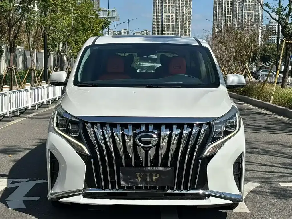 GAC Motor Trumpchi M8 — фото 9