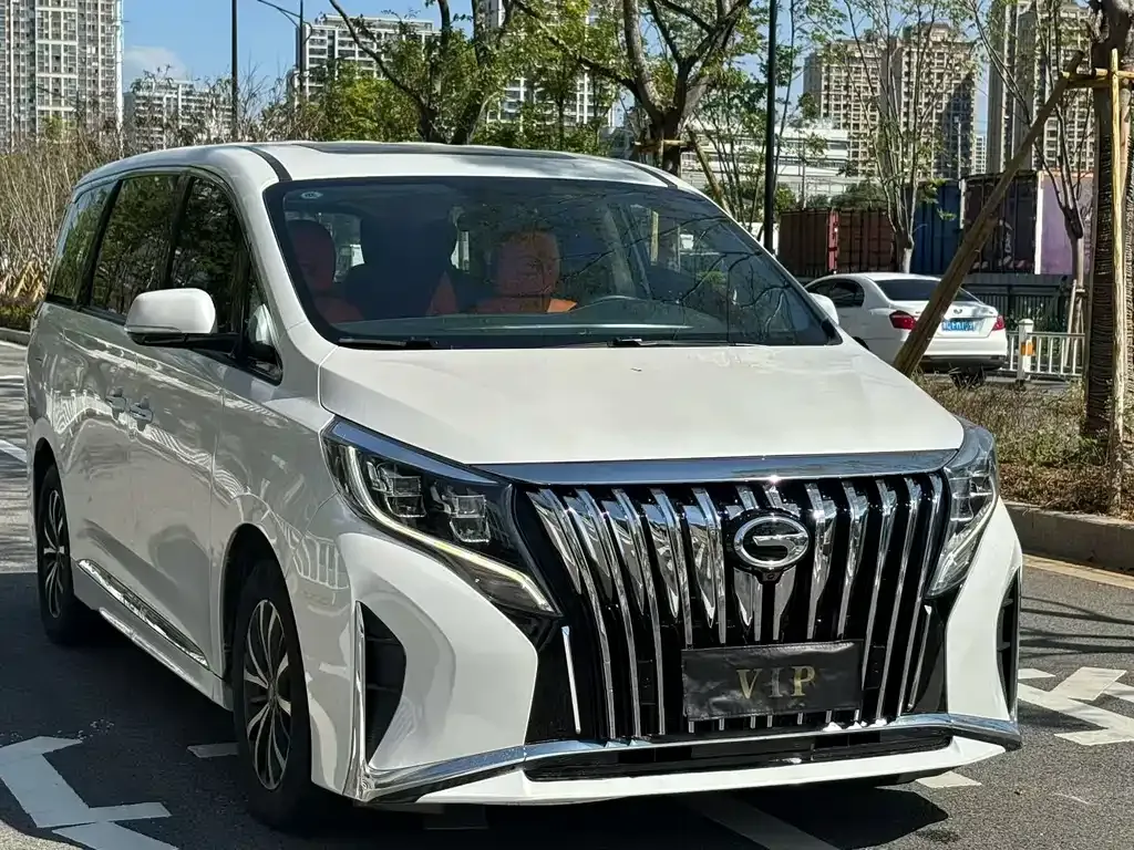 GAC Motor Trumpchi M8 — фото 2