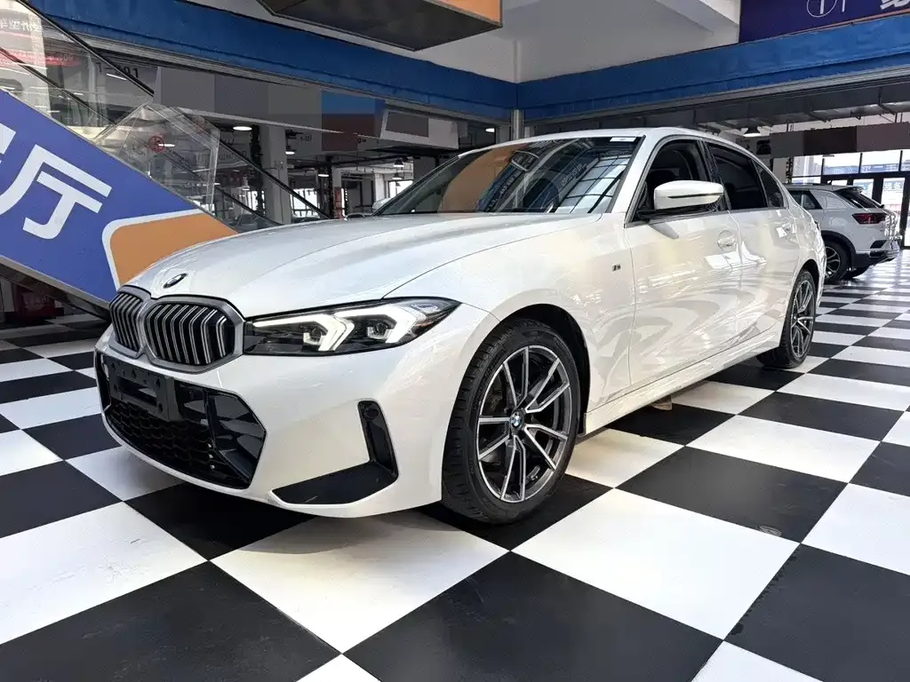 BMW 3 Series — фото 1