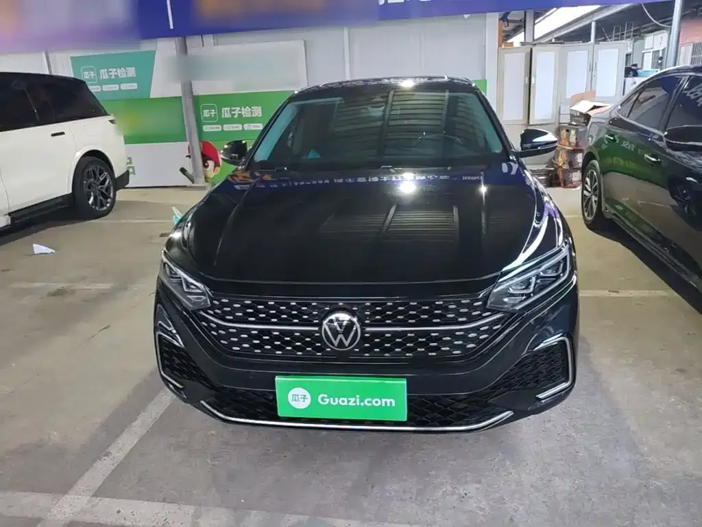 Volkswagen Passat — фото 6
