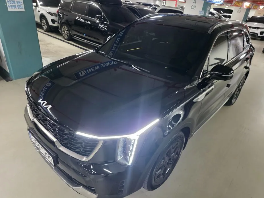 Kia Sorento — фото 1
