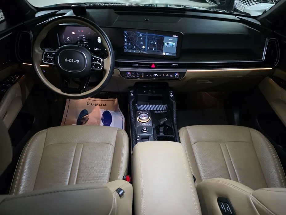 Kia Sorento — фото 4