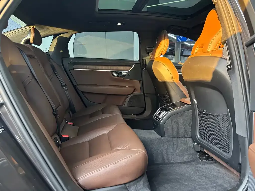 Volvo S90 — фото 2