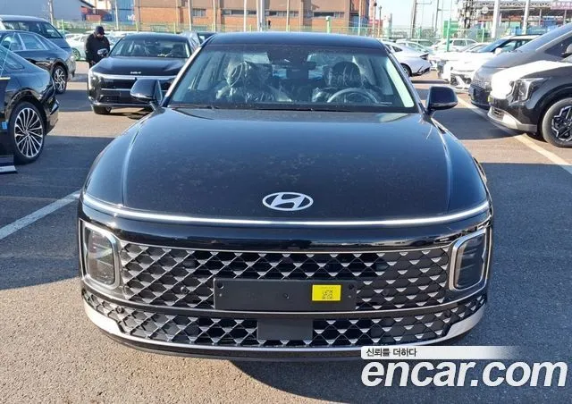 Hyundai Grandeur — фото 1