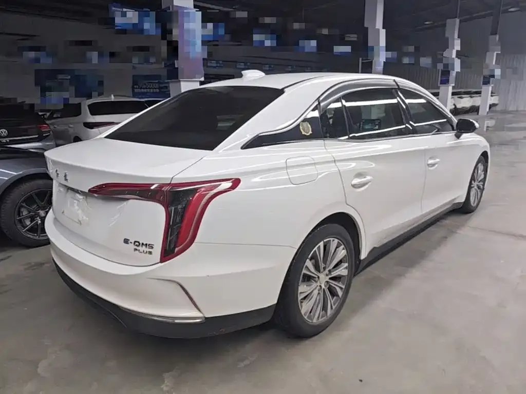Hongqi E-QM5 — фото 4