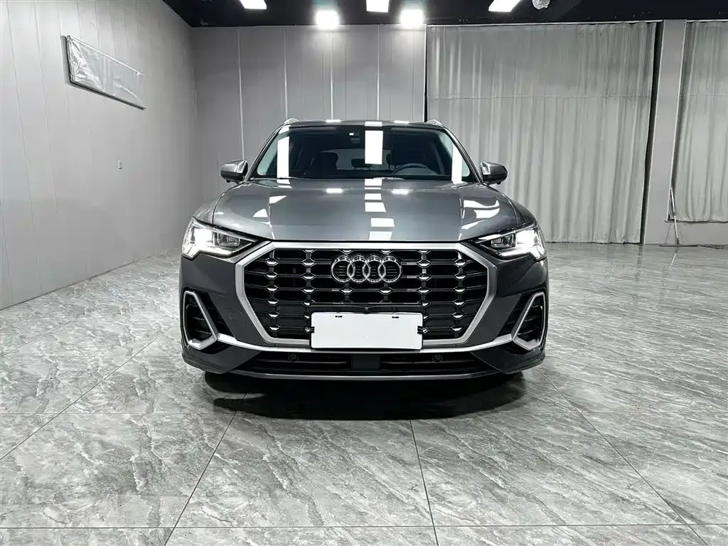 Audi Q3 — фото 3