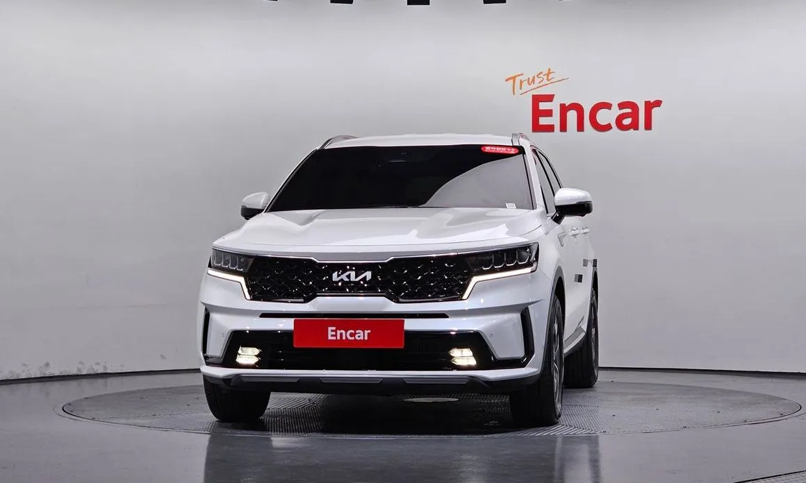 Kia Sorento — фото 9