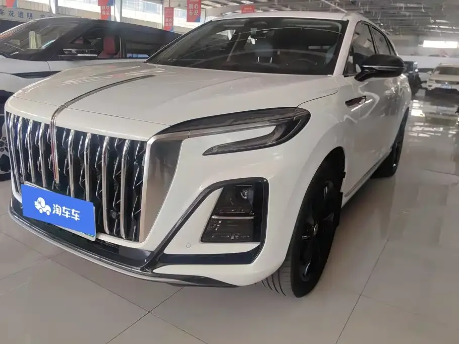Hongqi HS3 PHEV — фото 1