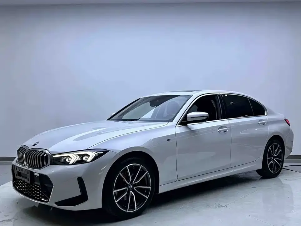 BMW 3 Series — фото 1