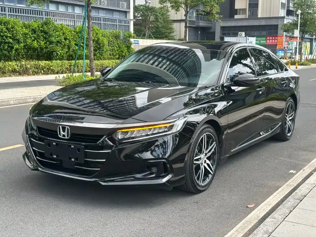 Honda Accord — фото 6