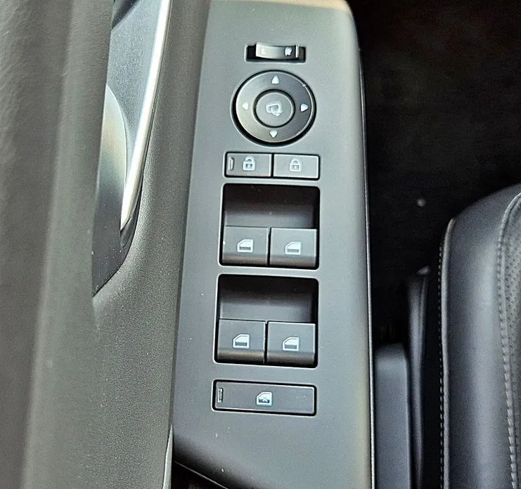 Hyundai Kona — фото 7