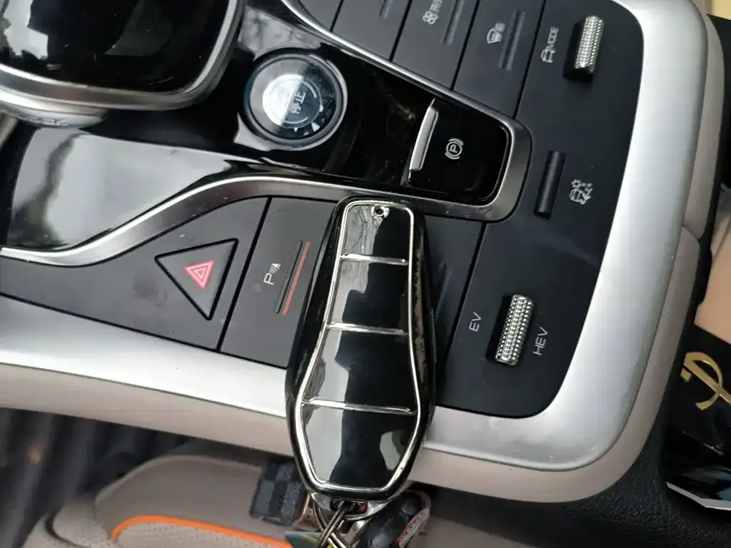 BYD Pro New Energy — фото 3