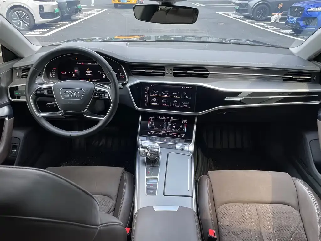 Audi A7L — фото 4