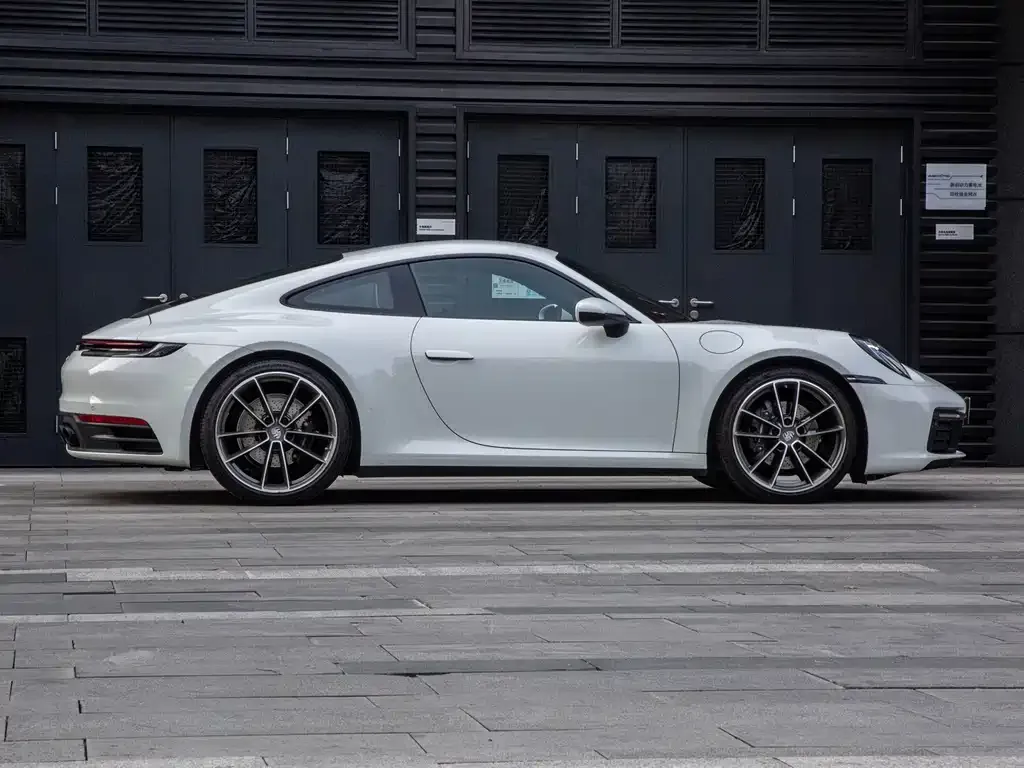 Porsche 911 — фото 10