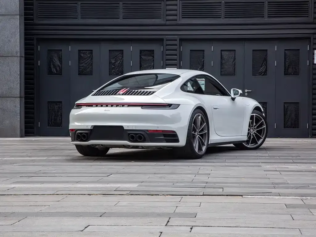 Porsche 911 — фото 8