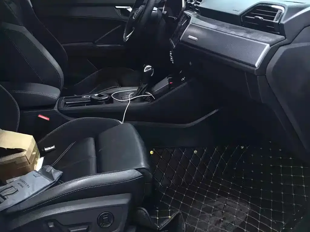 Audi Q3 Sportback — фото 5