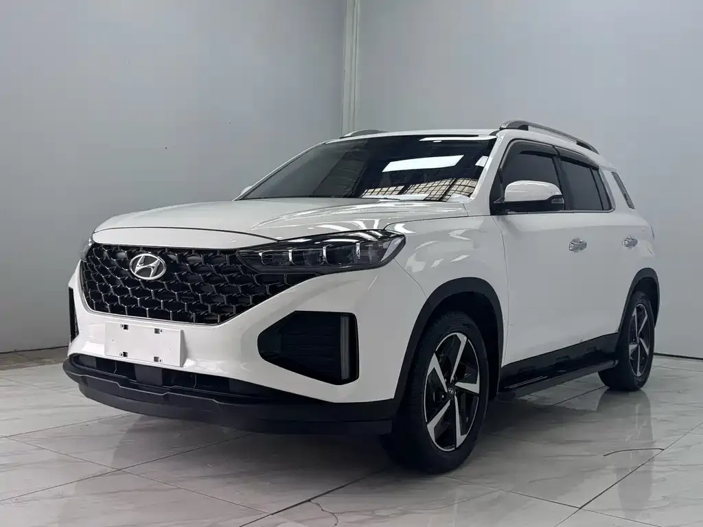 Hyundai ix35 — фото 1