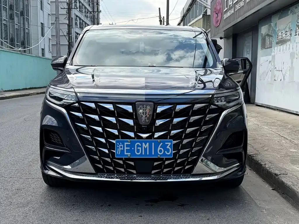 Roewe iMAX8 — фото 9