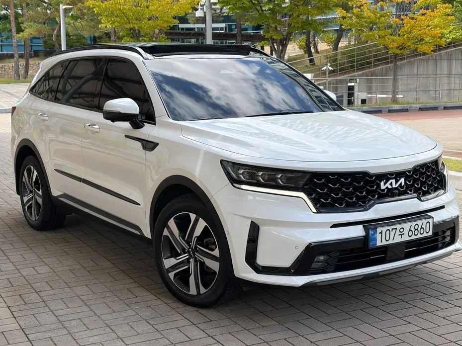 Kia Sorento — фото 1