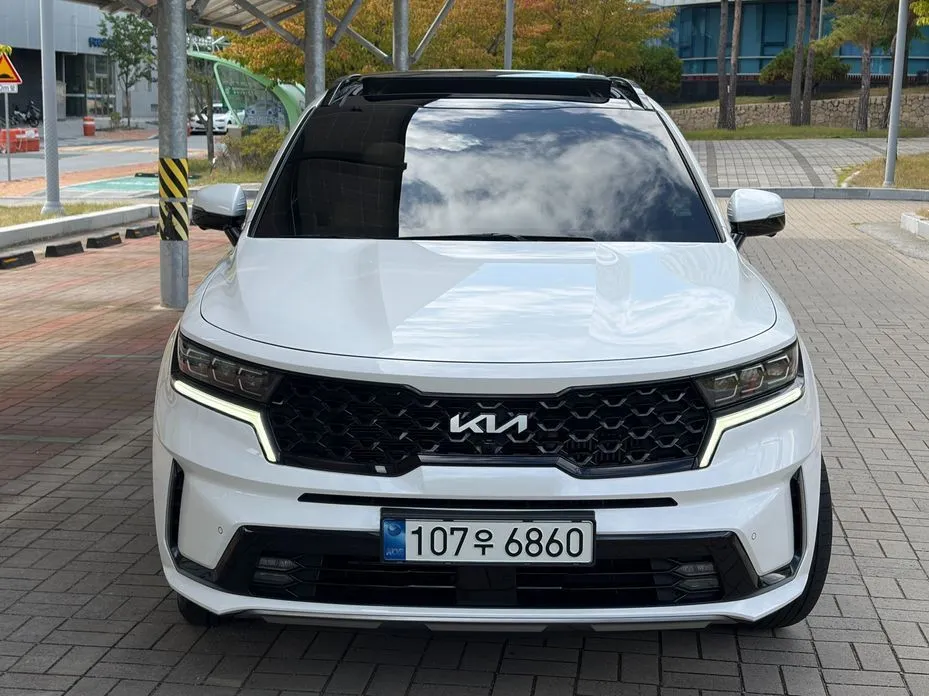 Kia Sorento — фото 9