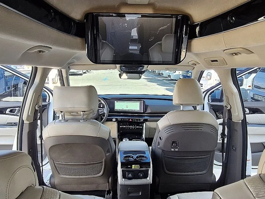 Kia Carnival — фото 4