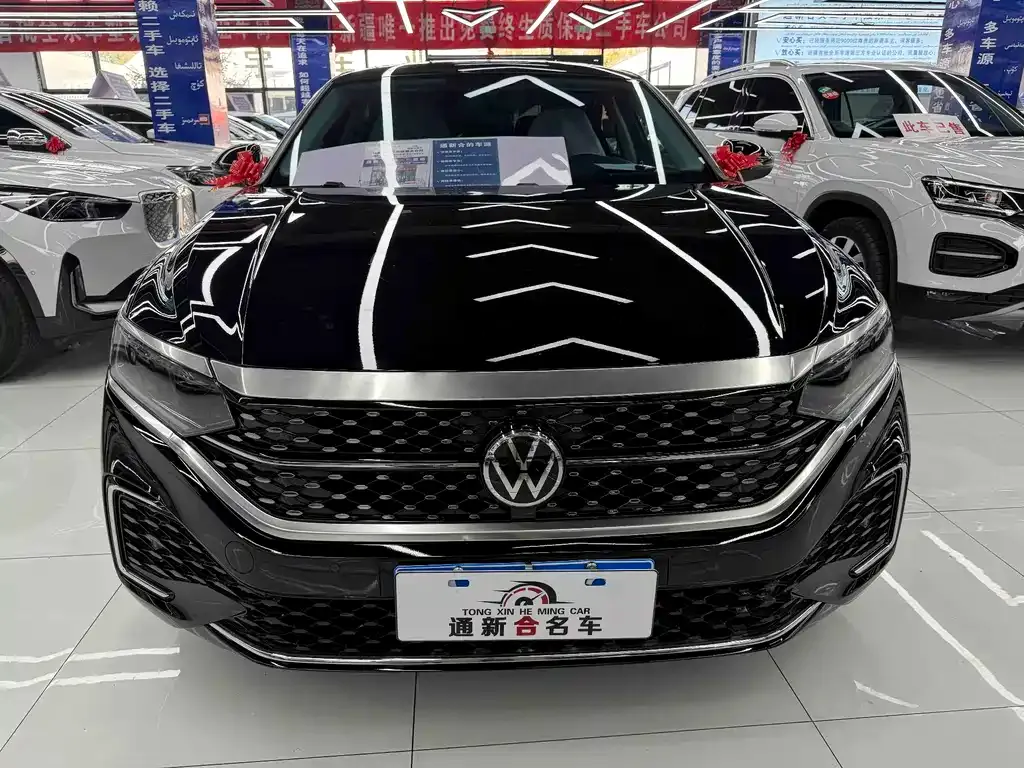 Volkswagen Passat — фото 6