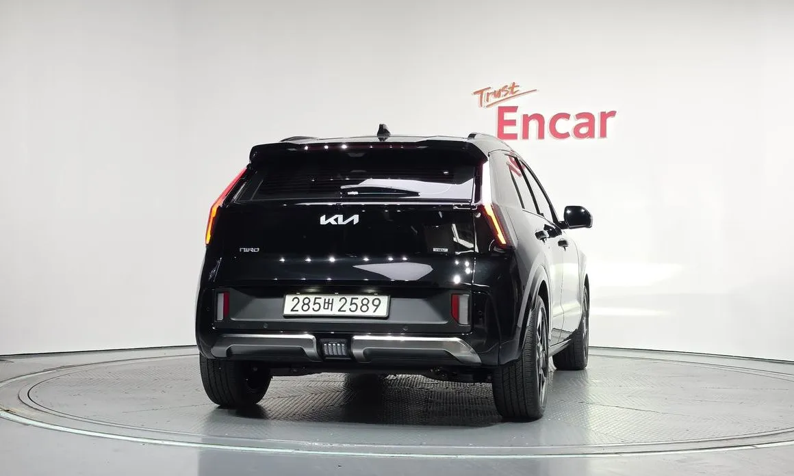 Kia Niro — фото 3