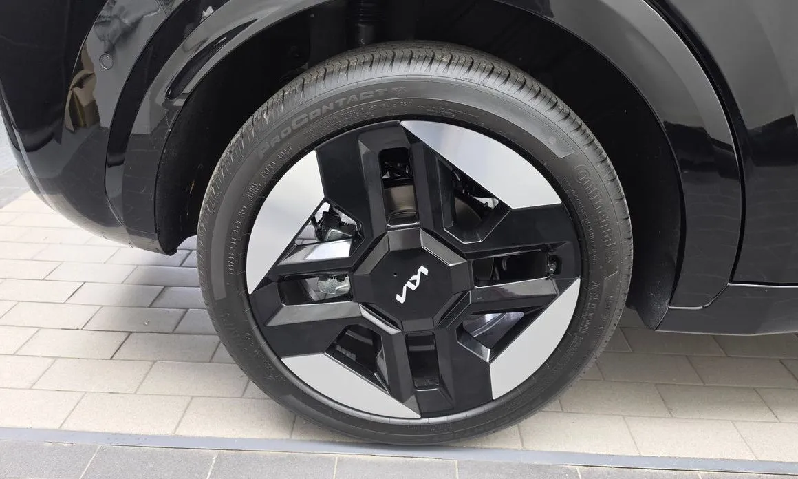 Kia Niro — фото 9