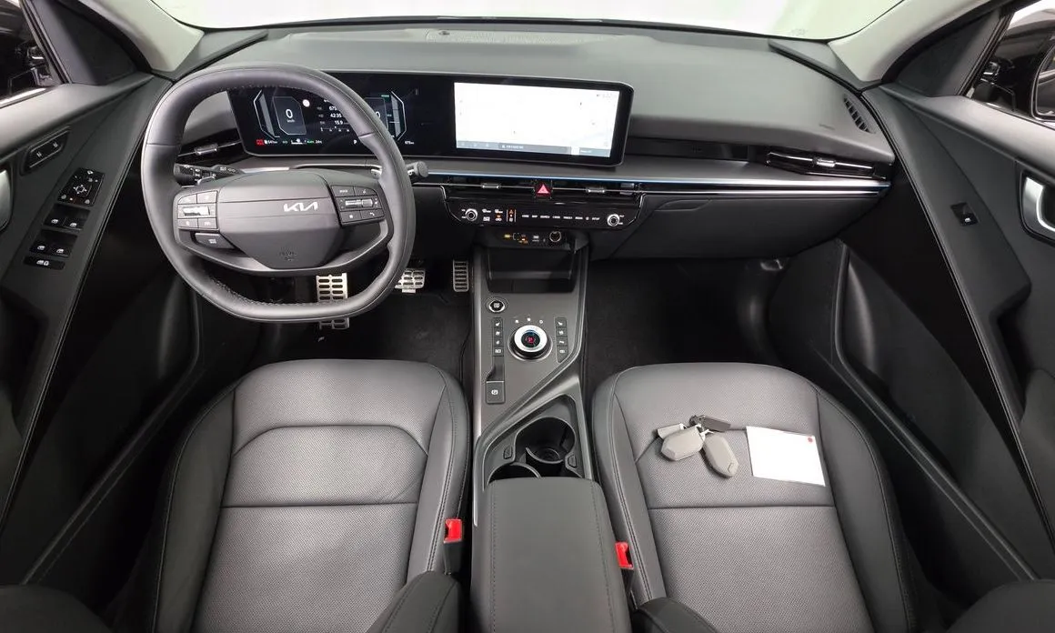 Kia Niro — фото 10