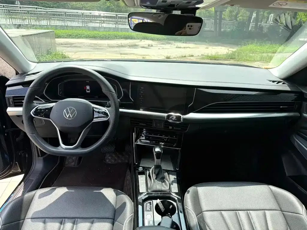 Volkswagen Passat — фото 5