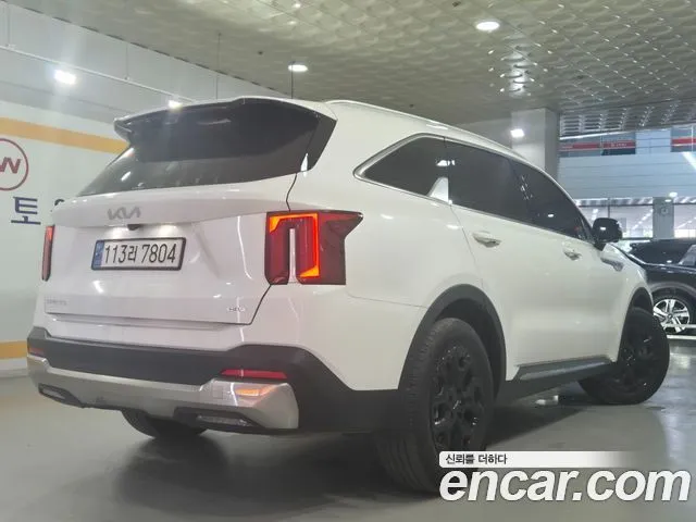 Kia Sorento — фото 5