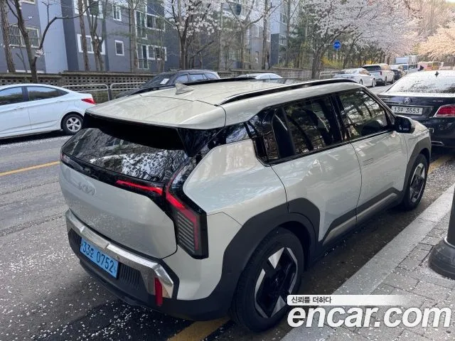 Kia EV3 — фото 5