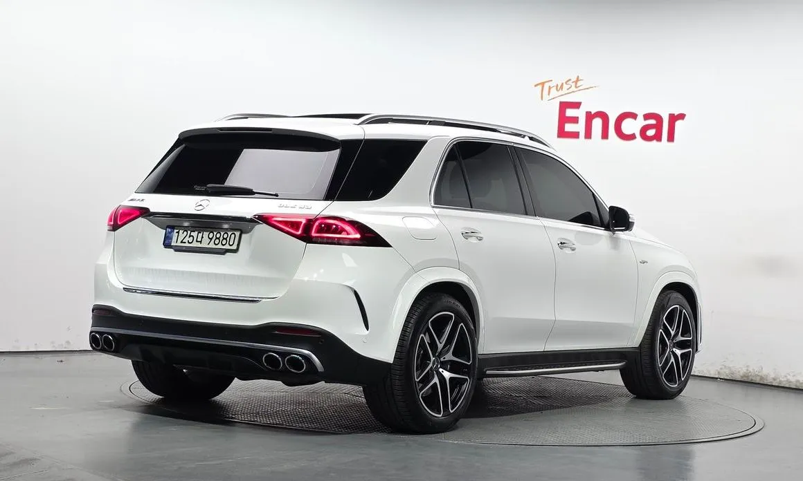 Mercedes-Benz GLE-Class — фото 7