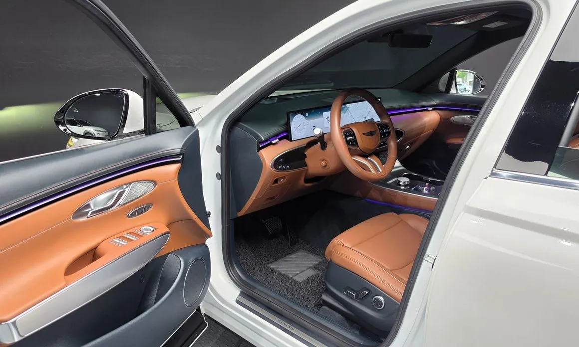Genesis GV70 — фото 10