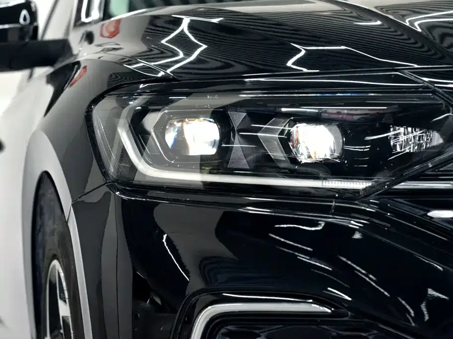 Volkswagen Passat — фото 5