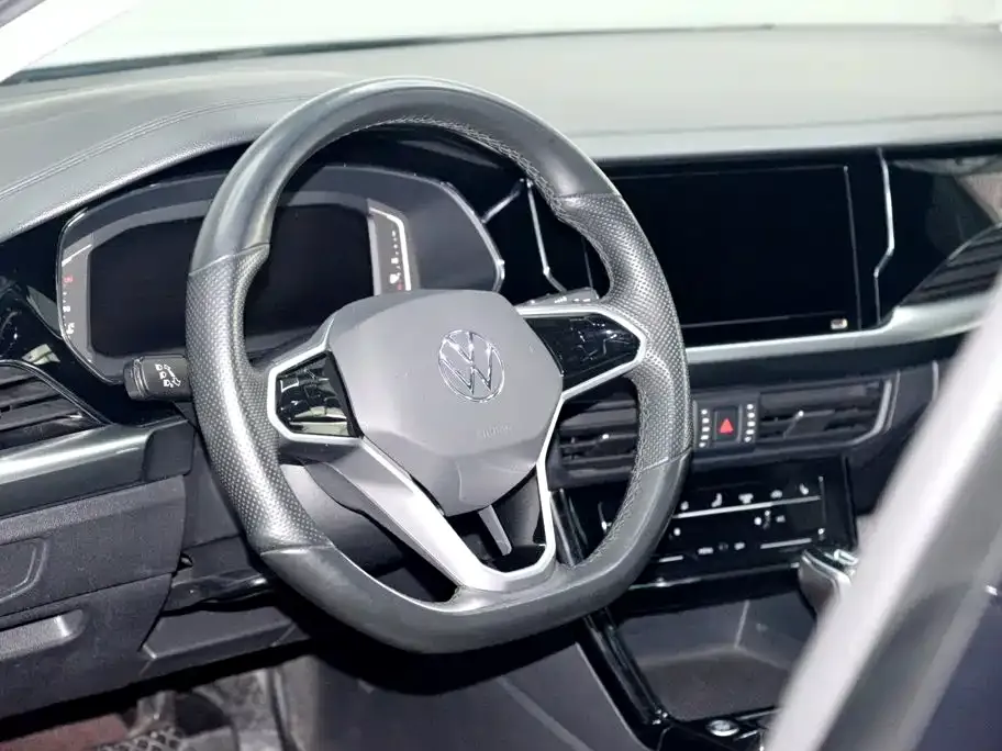 Volkswagen Passat — фото 3