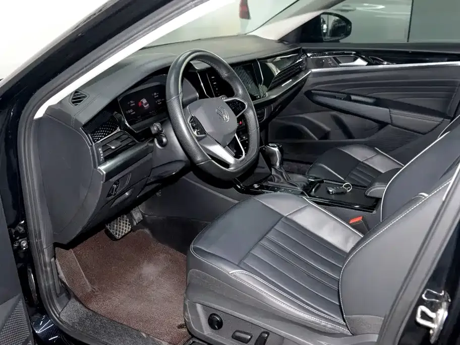 Volkswagen Passat — фото 10