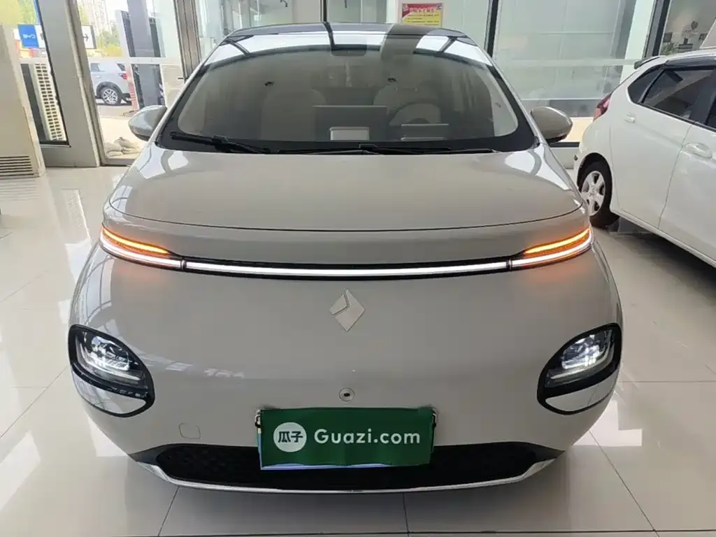 Baojun Yunduo — фото 9