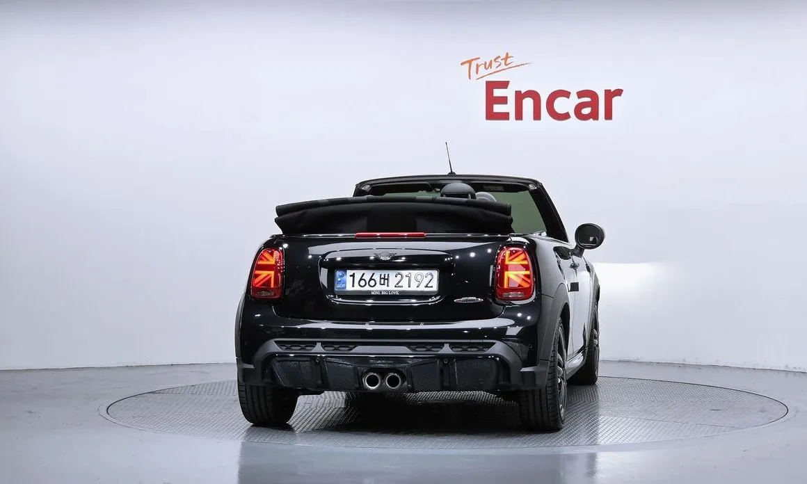 Mini Cooper Convertible — фото 4