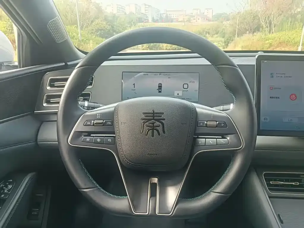 BYD Qin L — фото 2