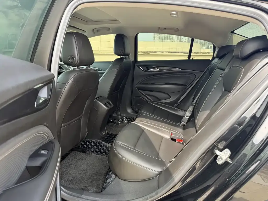Buick Regal — фото 3