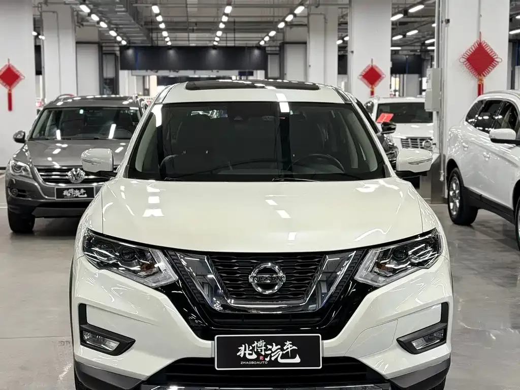 Nissan X-Trail — фото 6