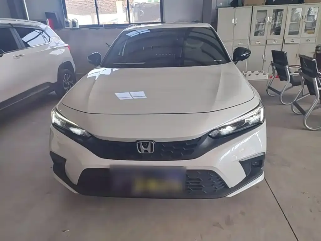 Honda Civic — фото 10