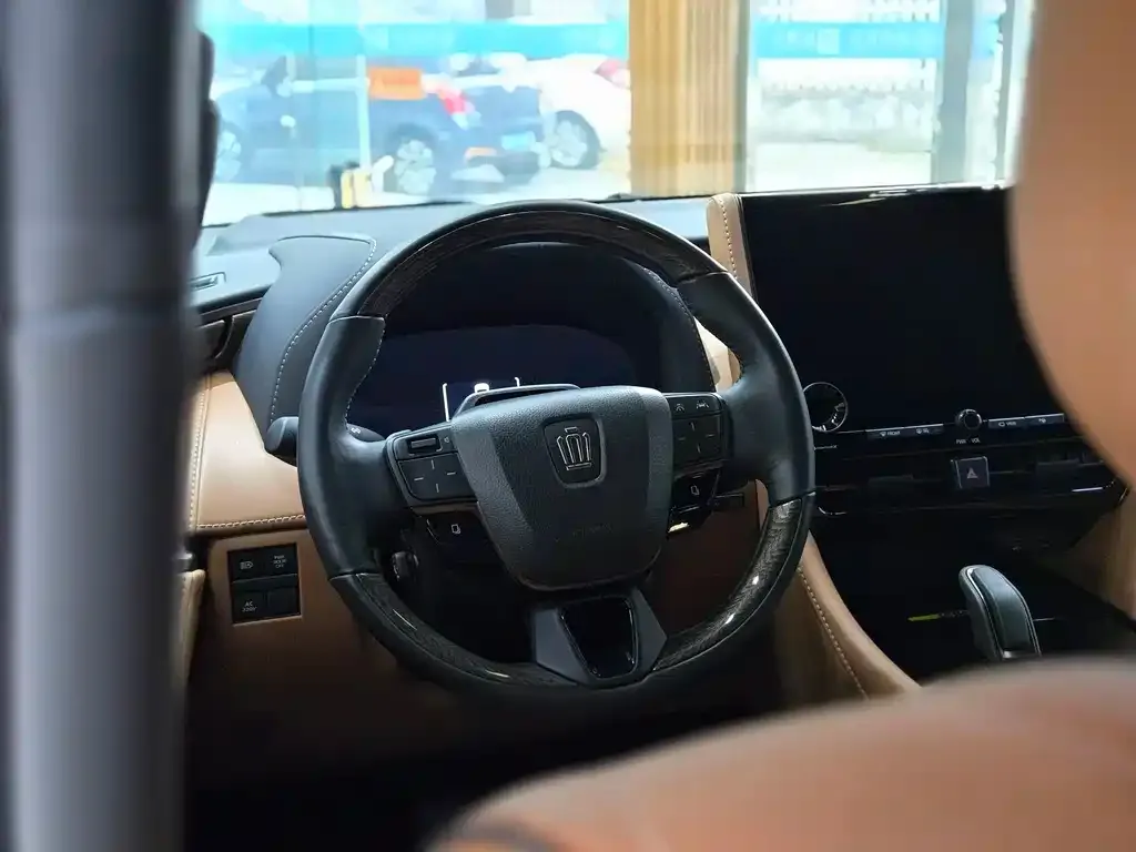 Toyota Vellfire — фото 5