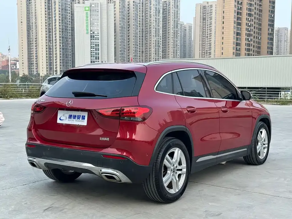 Mercedes-Benz GLA — фото 8