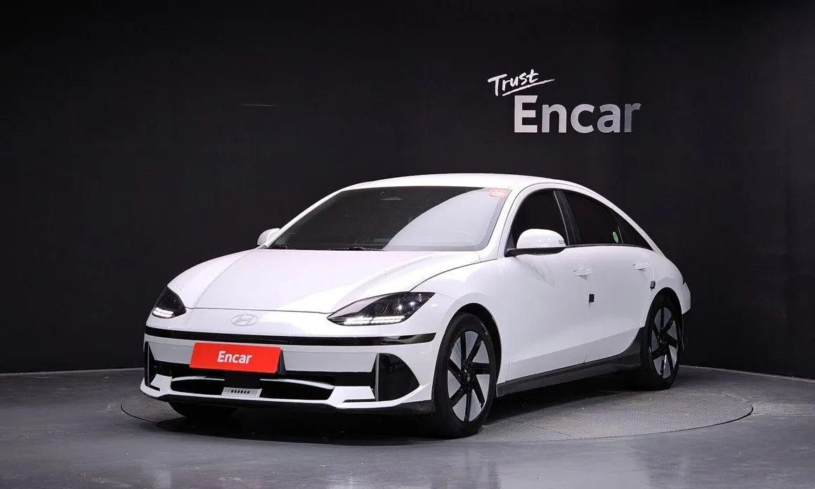 Hyundai Ioniq6 — фото 1