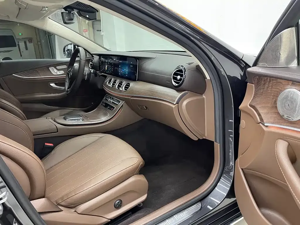 Mercedes-Benz E-Class New Energy — фото 2