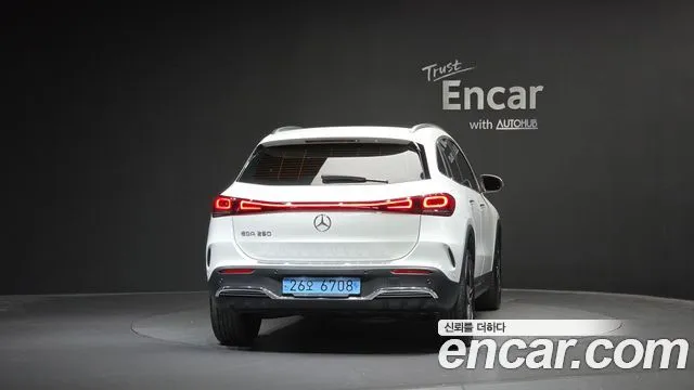 Mercedes-Benz EQA — фото 4