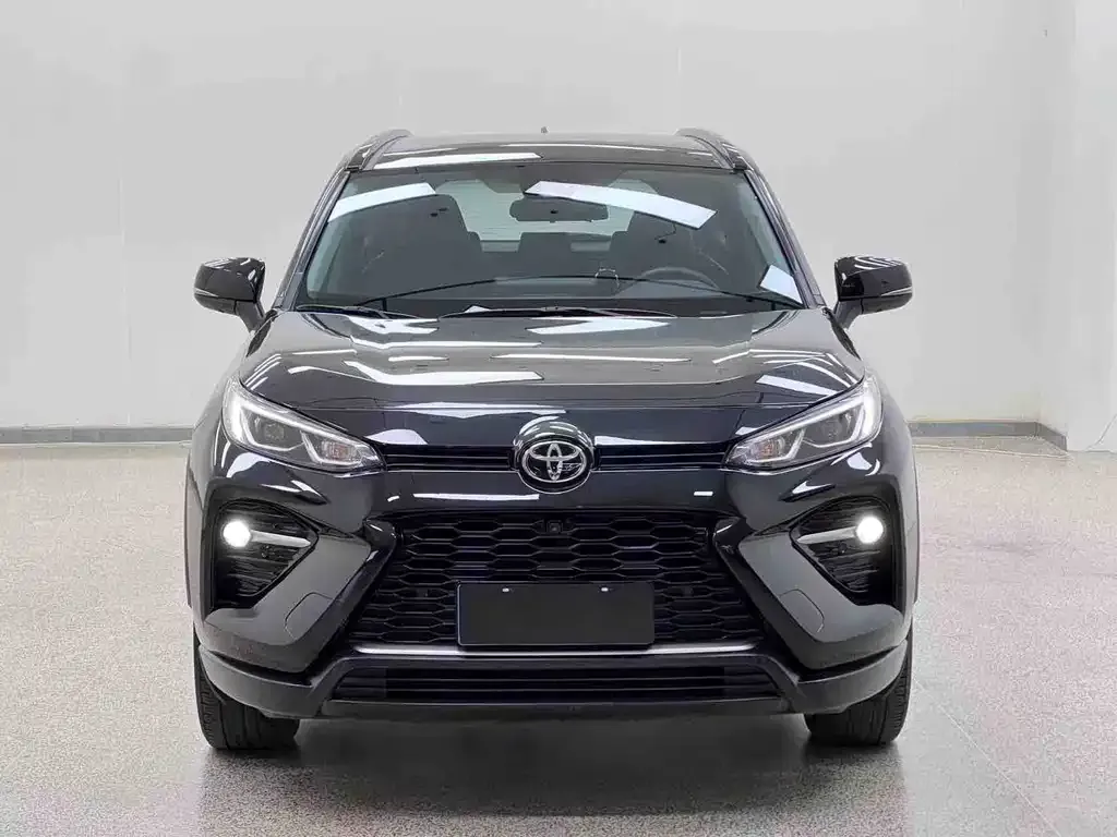 Toyota Wildlander — фото 3
